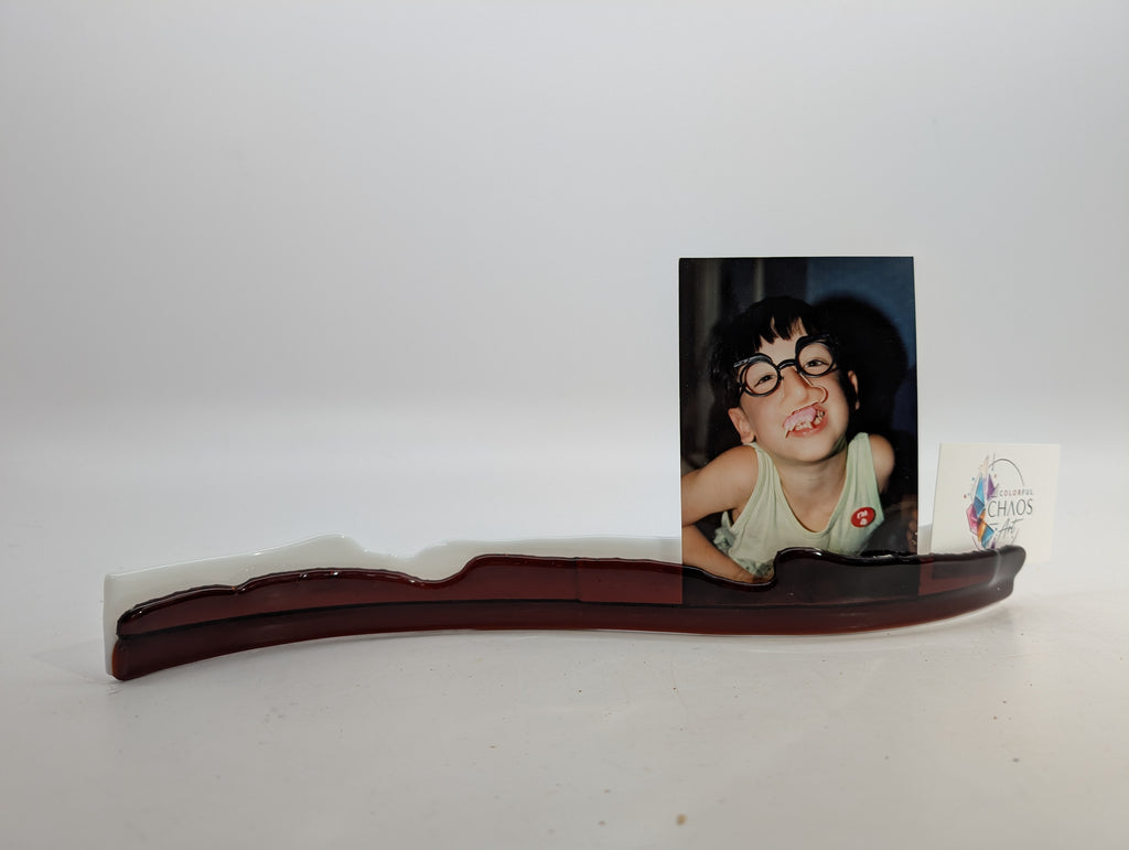Curvy Photo Holder
